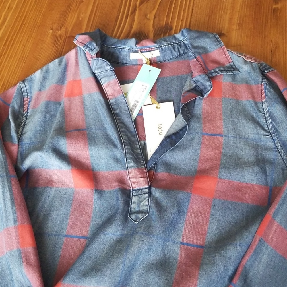 Laju Truda Chambray tunic small Stitch Fix